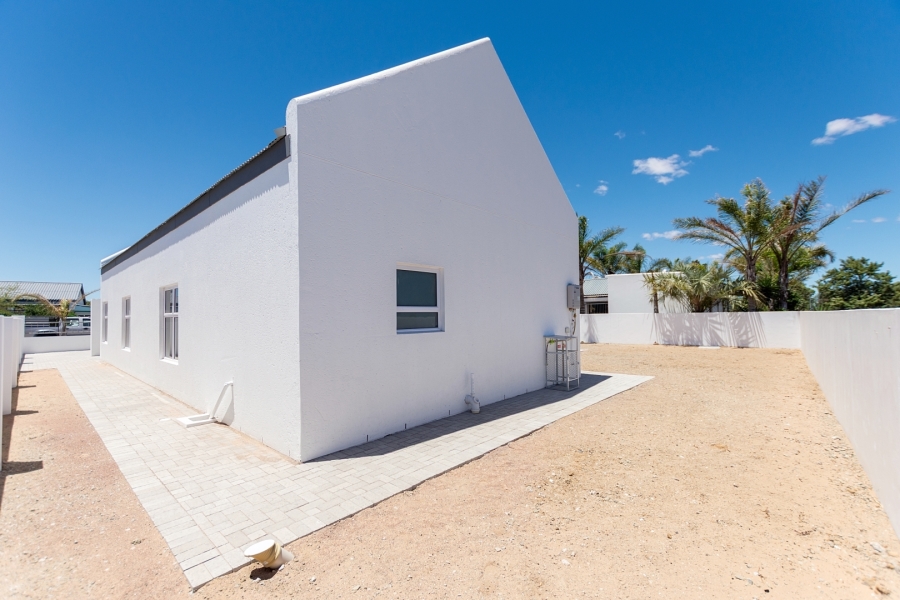 3 Bedroom Property for Sale in Laaiplek Western Cape